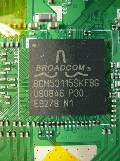 Неблокирующий коммутатор Broadcom BCM53115 роутера ASUS RT-N16